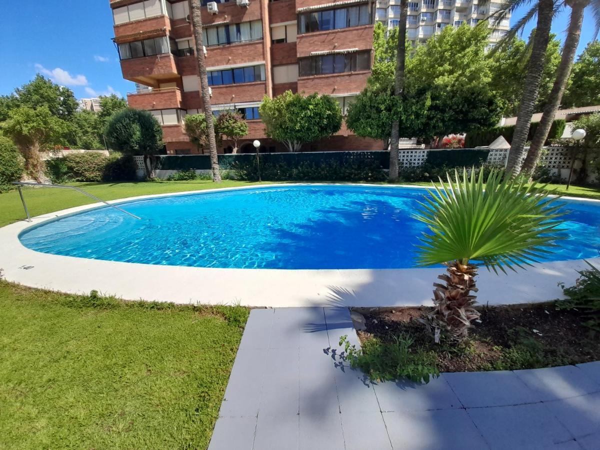 Apartment First Line Arenas P *