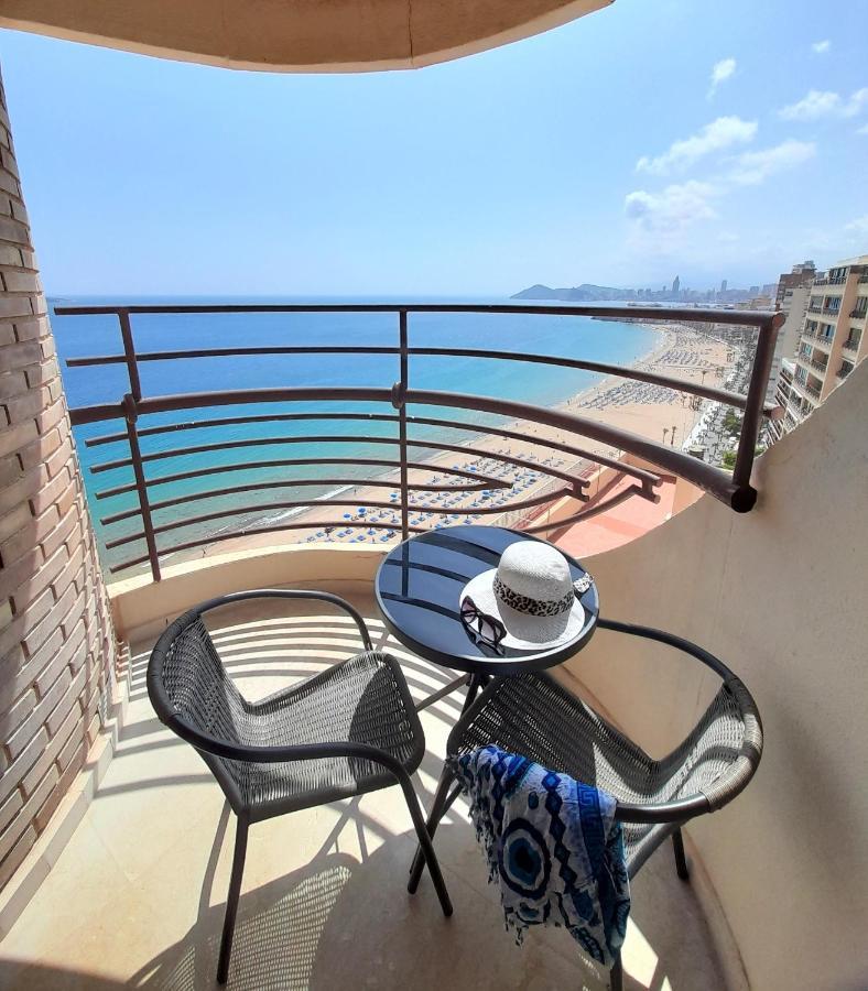 First Line Arenas P Apartment *