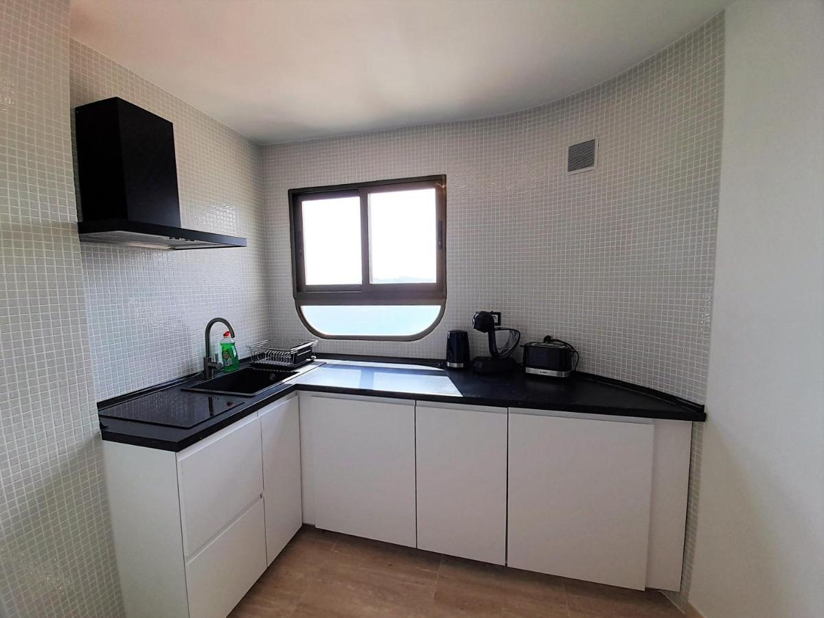 First Line Arenas P Apartment